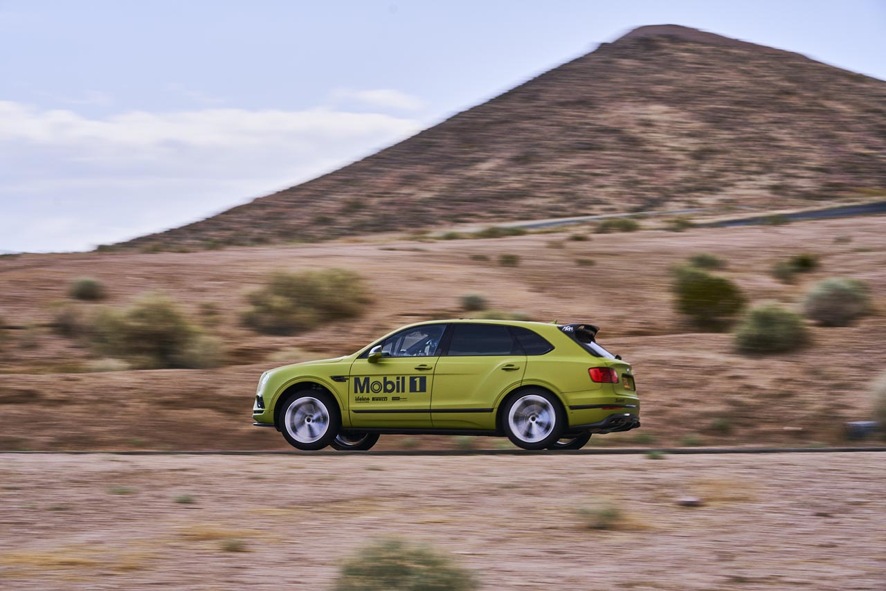 Bentley heeft een Bentayga klaar gestoomd voor de Pikes Peak beklimming