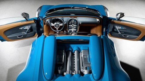 Op de Dubai Motor Show heeft Bugatti wederom een special edition van de Veyron gepresenteerd. De Veyron Meo Constantini is de derde variant in de speciale Les Legendes de Bugatti serie.