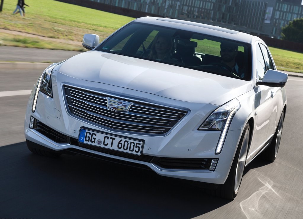 Het segment van de toplimos wordt vooral gedomineerd door de grote Duitse merken, maar vergeet ook Cadillac niet. Dat biedt de CT6 aan. Hoe die auto bevalt zocht AutoVandaag uit tijdens een rijtest.