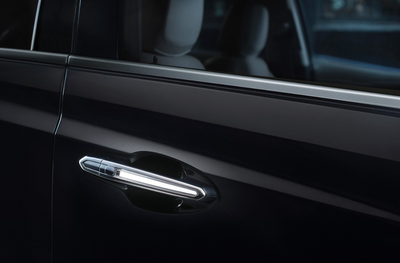 De Cadillac XT5 neemt het voortouw van een nieuwe SUV-generatie bij Cadillac. De XT5 volgt de SRX SUV op en komt in 2016 naar Europa.