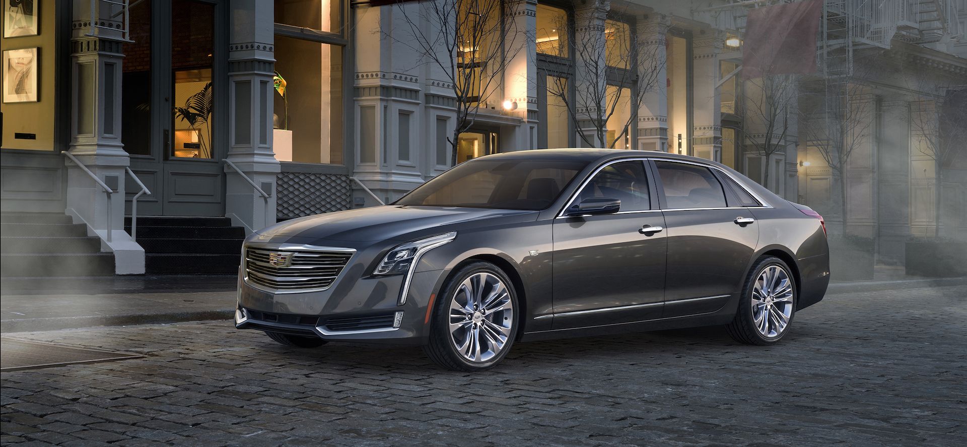 Na weken van teasers is het dan eindelijk zover. Op de vooravond van de New York International Auto Show heeft Cadillac het doek getrokken van de CT6, het nieuwe topmodel van het merk.