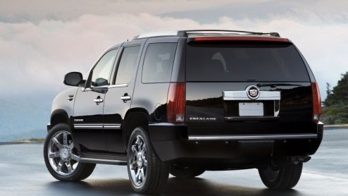 Vanaf oktober kun je er weer helemaal bij horen in de hip-hop scene. Cadillac heeft namelijk de prijzen bekend gemaakt van de nieuwe Escalade, modeljaar 2007.