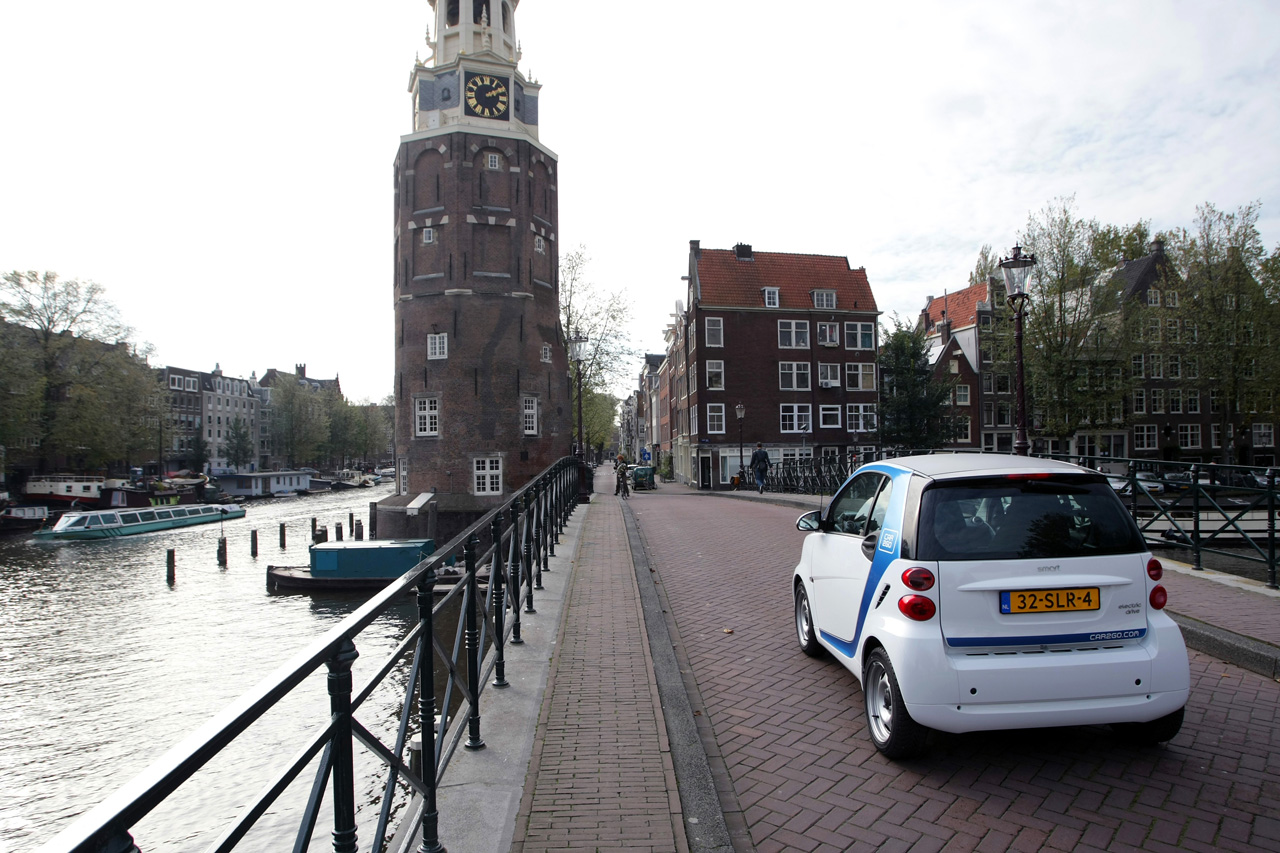 Car2go heeft in Amsterdam zijn 50.000ste lid genoteerd in 5 jaar.