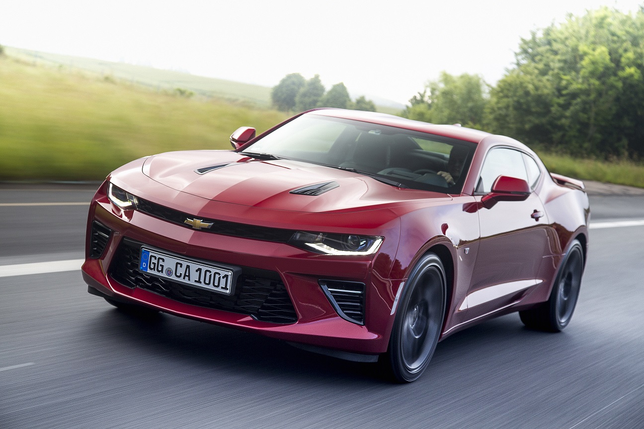 Chevrolet biedt ook een viercilinderversie van de Camaro, waarmee de auto in Nederland relatief betaalbaar wordt. Hoe bevalt die? Een rijtest!