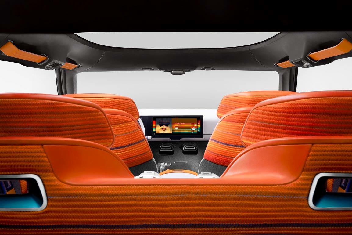 Citron Aircross Concept is een 313 pk sterke plug-in hybride die wordt gepresenteerd op de Shanghai Motor Show. De auto is een vervolg op het succes van de C4 Cactus.