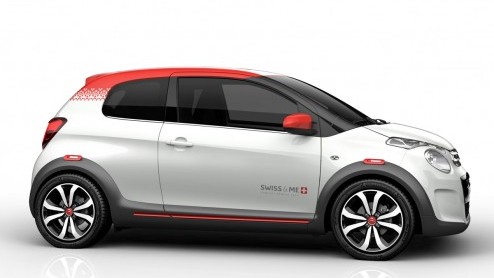 Citron brengt volgende week volgens eigen zeggen een ode aan Zwitserland met deze C1 Swiss & Me. Het studiemodel oogt lekker sportief en is uiteraard gebaseerd op de hagelnieuwe C1.