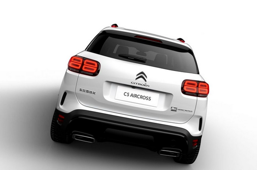 Citron mag dan wel later deze maand de conceptcersie onthullen, de productieversie van de C5 Aircross is al in vol ornaat op het internet beland.
