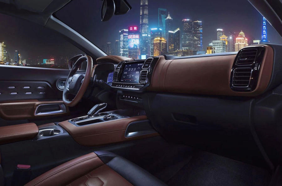 Citron mag dan wel later deze maand de conceptcersie onthullen, de productieversie van de C5 Aircross is al in vol ornaat op het internet beland.