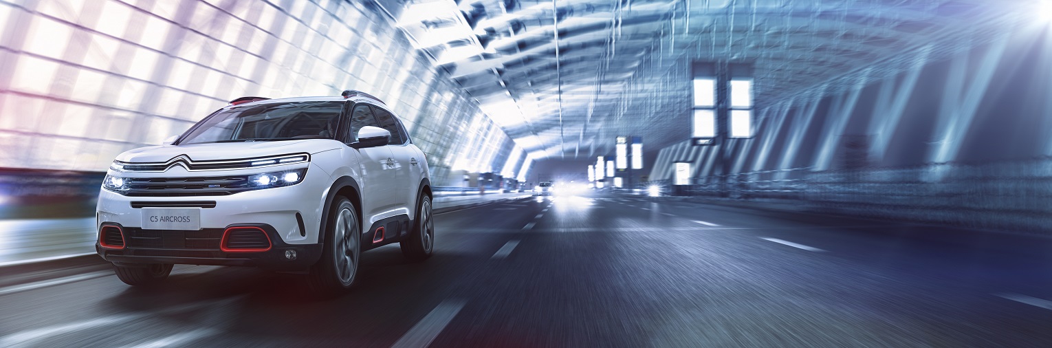 Op de Shanghai Motor Show heeft Citron de C5 Aircross onthuld. Hoe de auto eruit zag wisten we al, maar nu is ook de rest bekend. We zien hier zomaar de krachtigste Citron in serieproductie ooit!