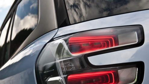 Autotest Citron Grand C4 Picasso BlueHDI 150. Enkele maanden na het debuut van de vijfzits Citron C4 Picasso is het de beurt aan de zevenzits Grand C4 Picasso.