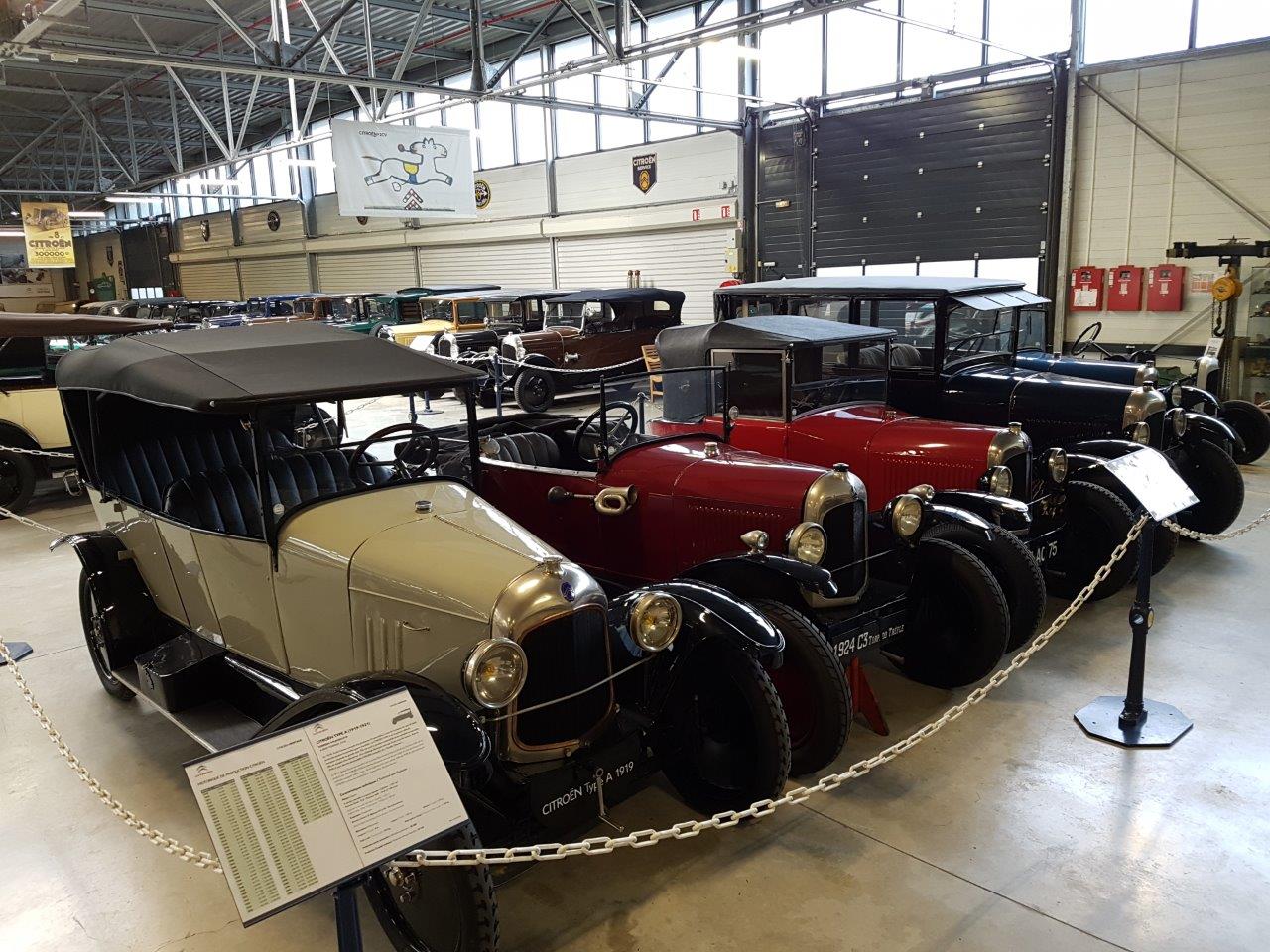 Citron toont het Conservatoire 350 historische modellen, de helft van de totale collectie.