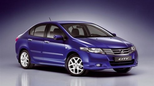 Is er 'ruimte' voor een compact Honda-model? De Japanners denken van wel, maar alleen op een aantal markten. Het merk toont volgende maand in Istanbul de Honda City, een compacte sedan.