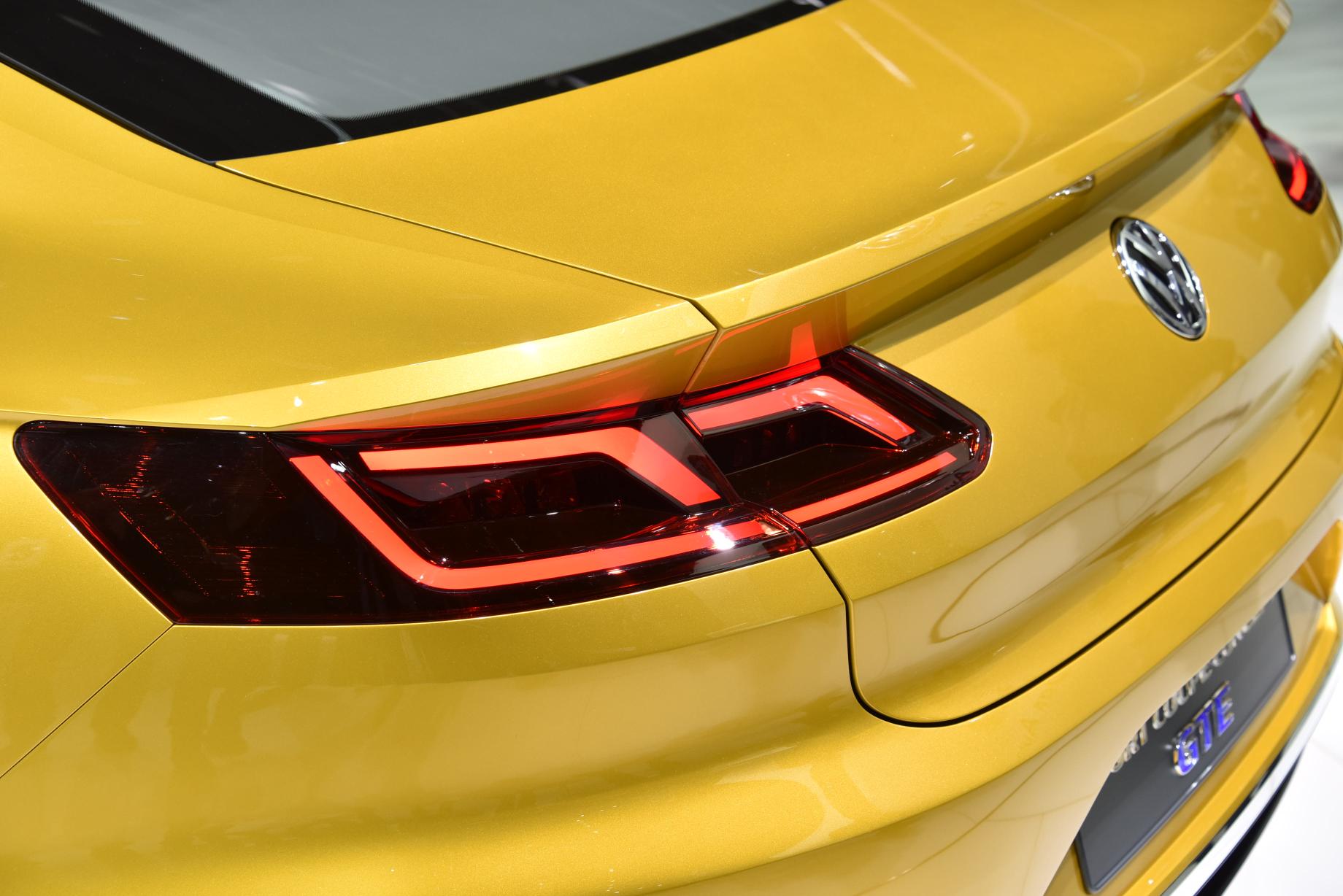 Volkswagen Sport Coup Concept GTE kan als opvolger gaan dienen voor de CC en daarmee een plekje bemachtigen tussen de Passat en Phaeton.