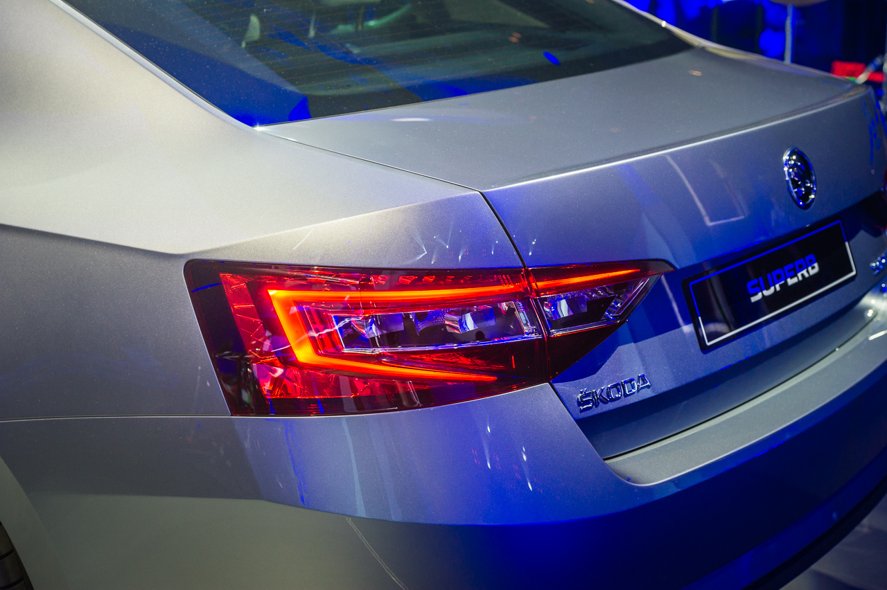 Skoda presenteert vandaag in Praag de compleet nieuwe Superb. Dit is hem!