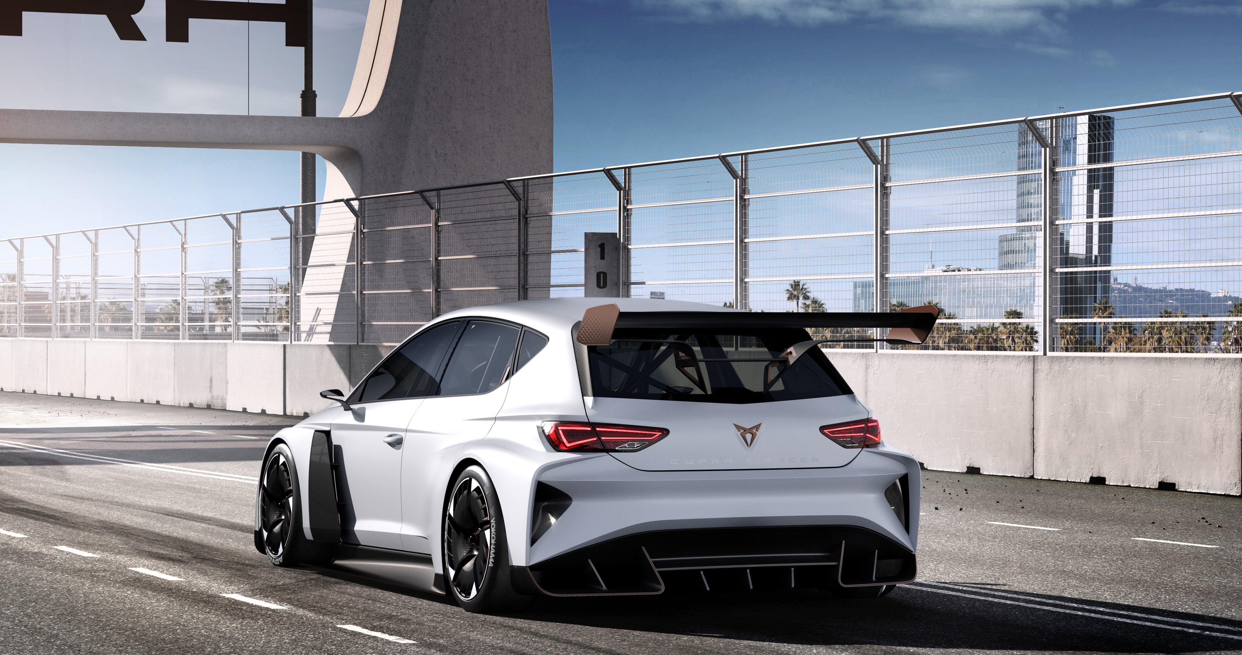 Cupra laat in Genve een 680 pk elektrische racer op basis van de Leon zien.