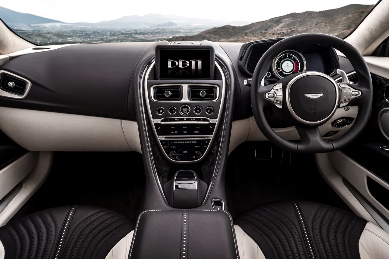 De belangrijkste, lichtste en meest dynamische Aston Martin ooit is de nieuwe DB11.