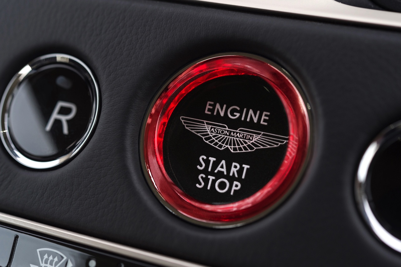 De belangrijkste, lichtste en meest dynamische Aston Martin ooit is de nieuwe DB11.