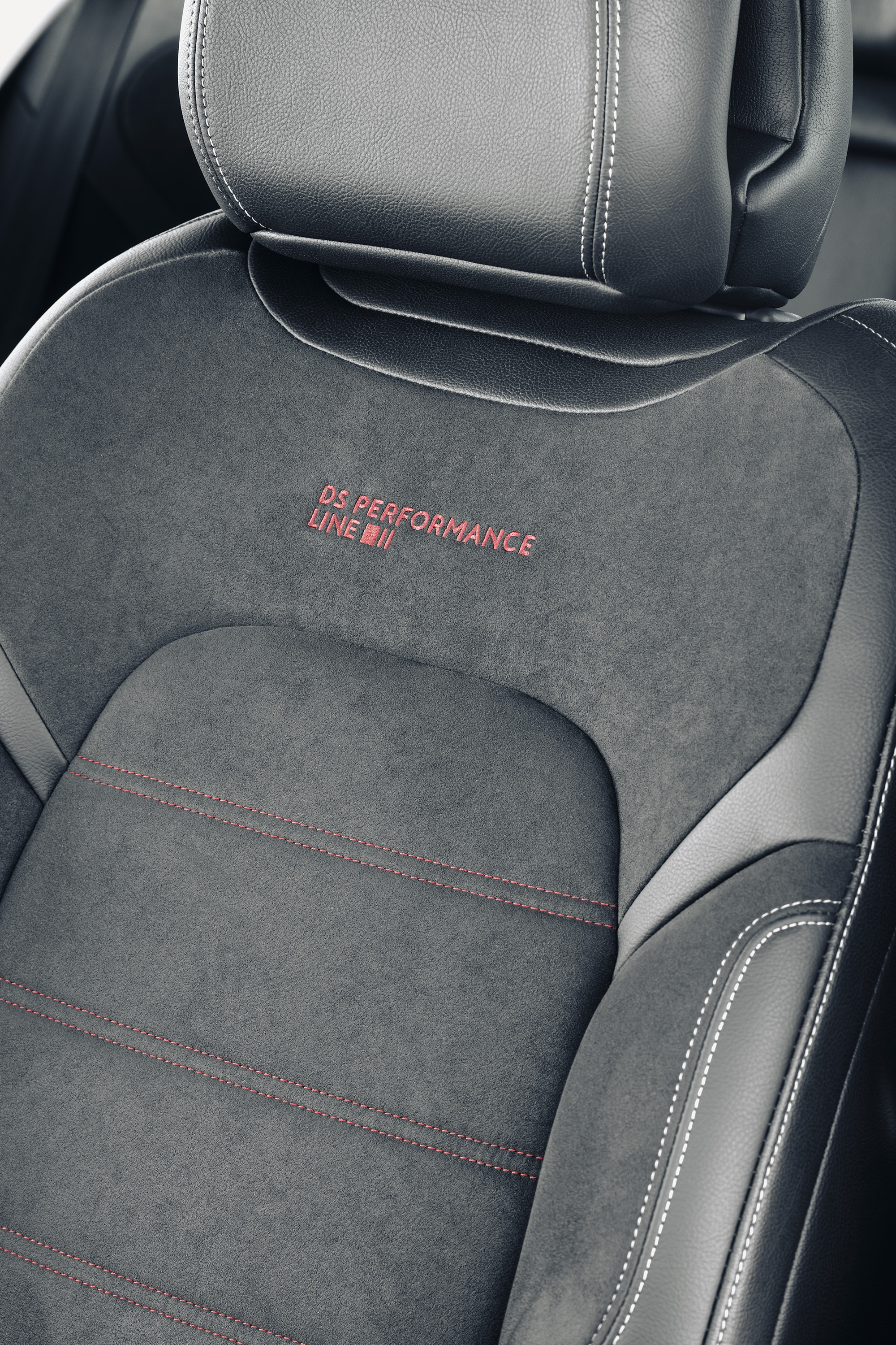DS introduceert een Performance Line voor alle modellen.