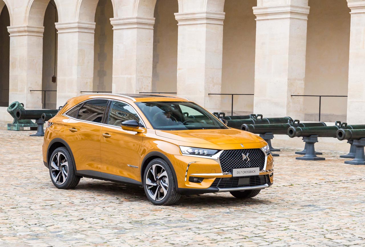 DS wil vanaf 2025 louter nog gelektrificeerde auto's gaan verkopen.