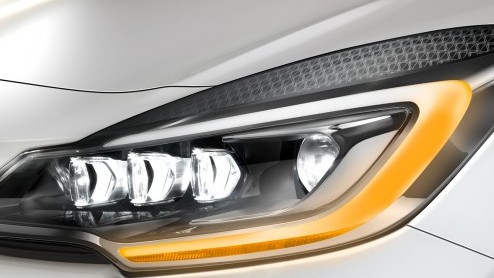 Autotest Citron DS3 BlueHDI 100. De update maakt de DS3 weer wat leuker in de omgang. De nieuwe kleine dieselmotor is voor zakenrijders interessant: 14% bijtelling in 2014 en 2015.