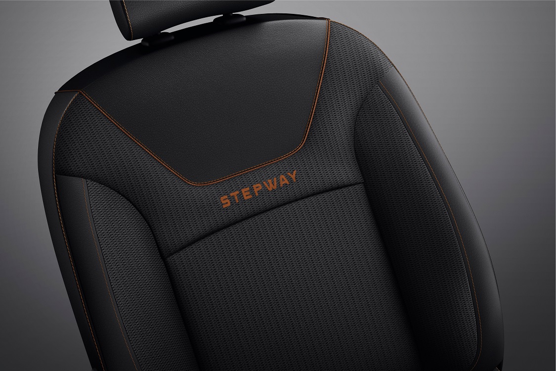 De Dacia Logan MCV Stepway wordt ingeluid met een Srie Limite. Het introductiemodel heeft meer uitrusting en een luxeren aankleding aan boord.