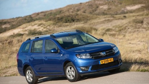 Autotest Dacia Logan MCV TCe90. De Dacia Logan MCV is terug. Nog steeds heel ruim maar nu een vijfzitter. Prijs nog altijd heel scherp gezien ruimte-aanbod. Veel zuiniger en stiller.