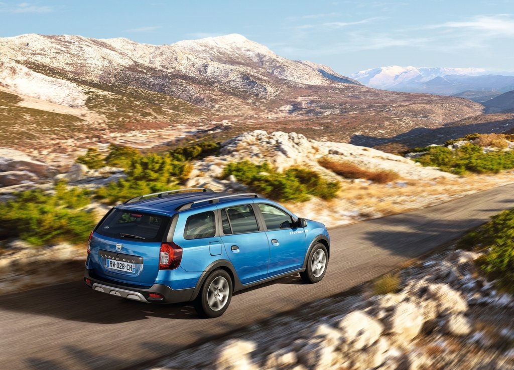 Dacia breidt het aanbod uit met een nieuwe, stoerdere versie van de Logan MCV. Die auto komt er namelijk ook als Stepway.