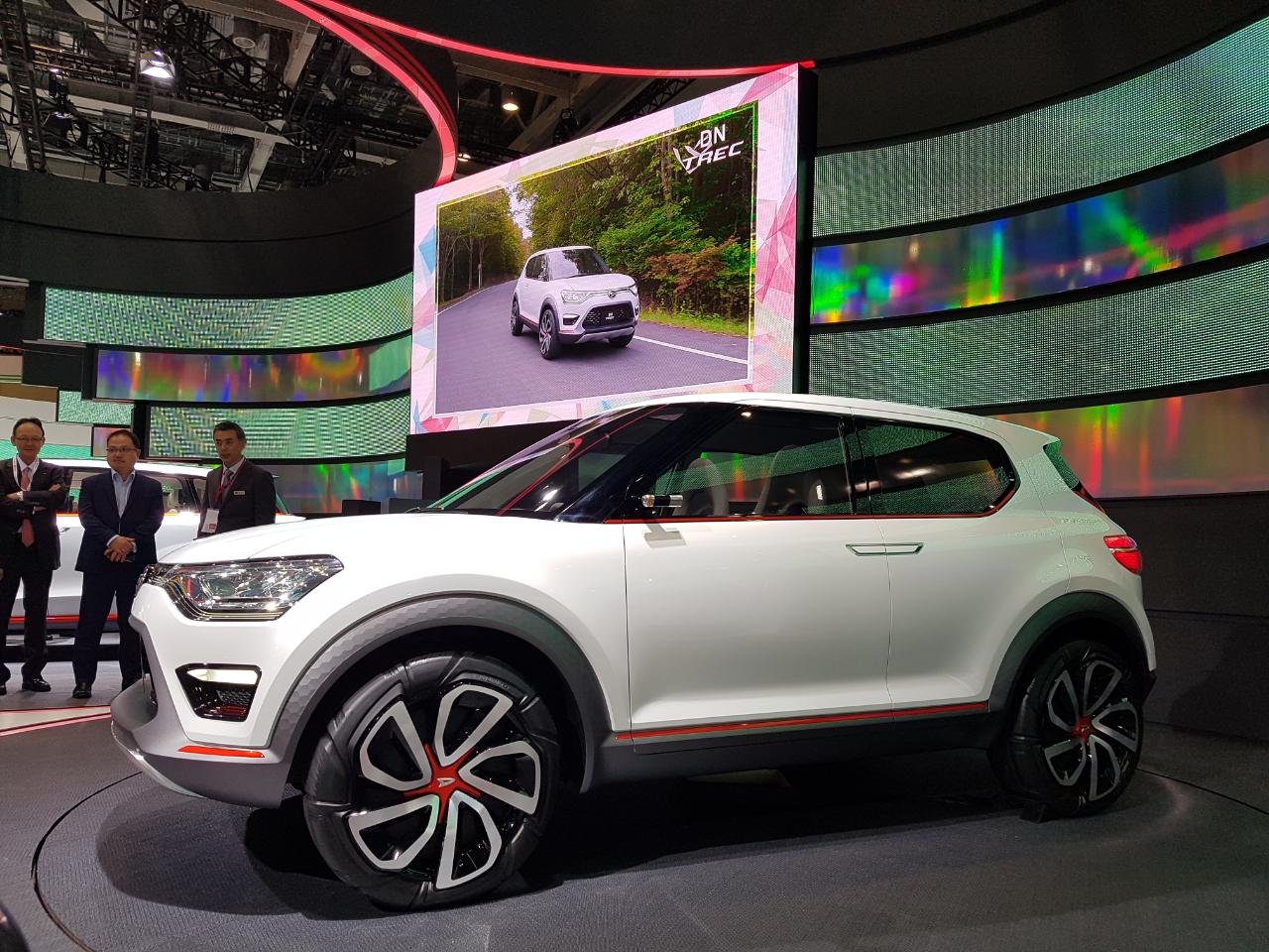 Ondanks dat Daihatsu niet meer in Europa te koop is laat het merk in Tokyo opnieuw zien waar het sterk in is, compact ruimtegebruik.