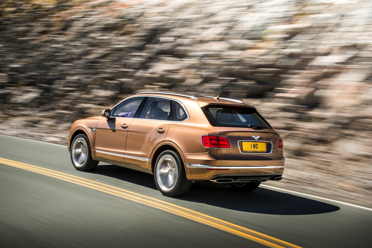 Bentley Bentayga is de meest luxe, exclusieve, snelste en meest vermogende SUV ter wereld met zijn 6.0 W12.