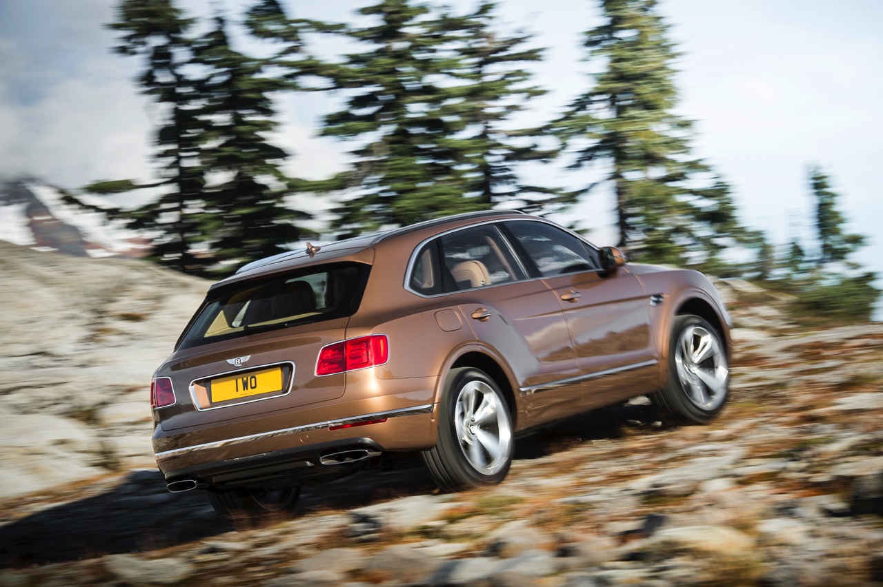 Bentley Bentayga is de meest luxe, exclusieve, snelste en meest vermogende SUV ter wereld met zijn 6.0 W12.