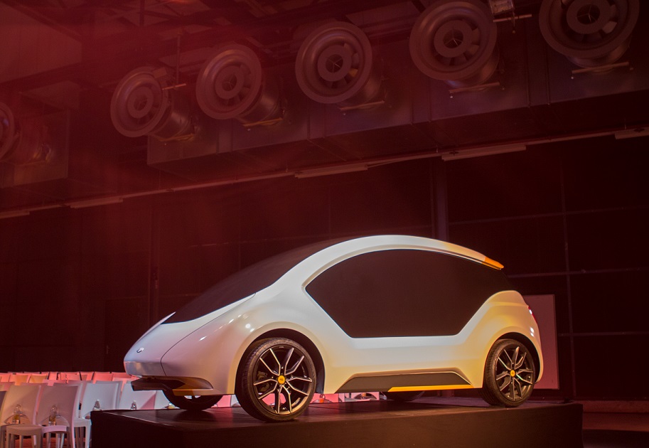 De Amber One is volgens de makers de ideale deelauto en is onderdeel van een ambitieus en uitgebreid autodeelproject. Er zijn echter een aantal kanttekeningen.