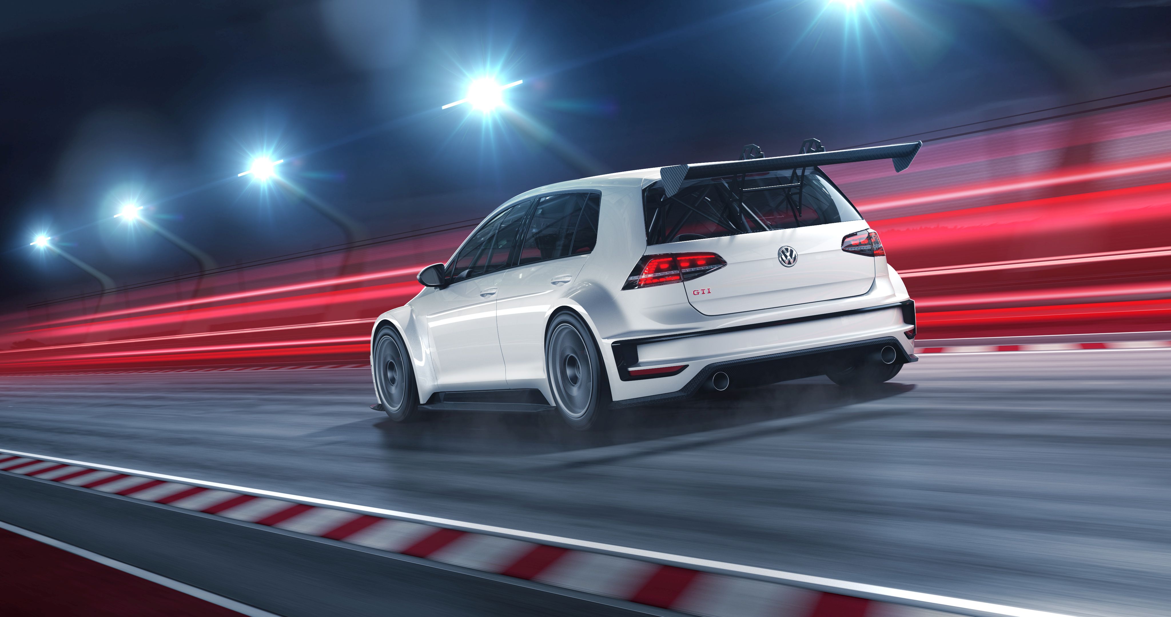 De GTI voor het circuit is de Volkswagen Golf GTI TCR met 330 pk. Hij gaat in 2016 aan de bak in verschillende toerwagenkampioenschappen.