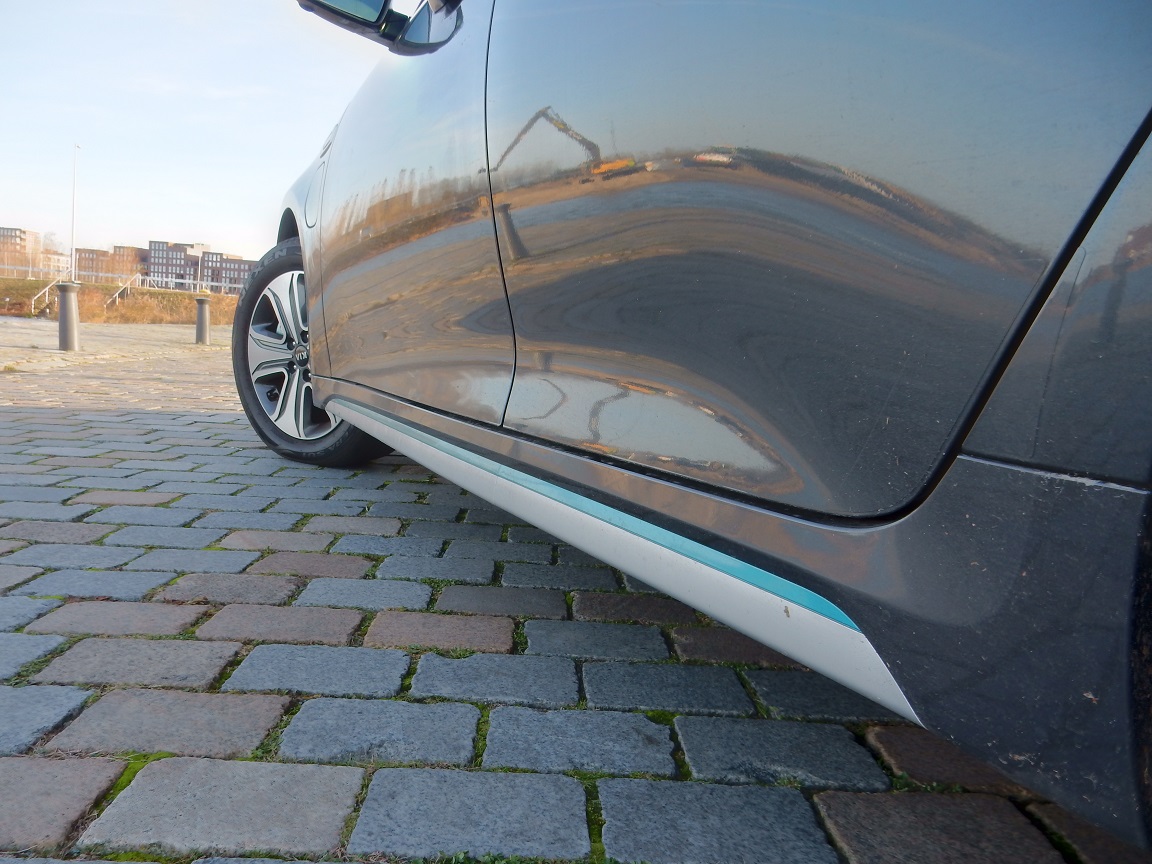 Kia heeft het Optima-aanbod uitgebreid met de PHEV. Zet die uitvoering de Optima beter neer op ze zakelijke markt? Met een rijtest zocht AutoVandaag dat uit.