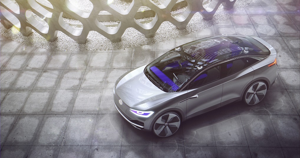 Volkswagen heeft nu het doek getrokken van de nieuwe I.D. conceptcar. De vierdeurs coup-SUV heeft de naam Crozz gekregen. De auto presenteert onder andere een interieur met luchtzuiveringssysteem.