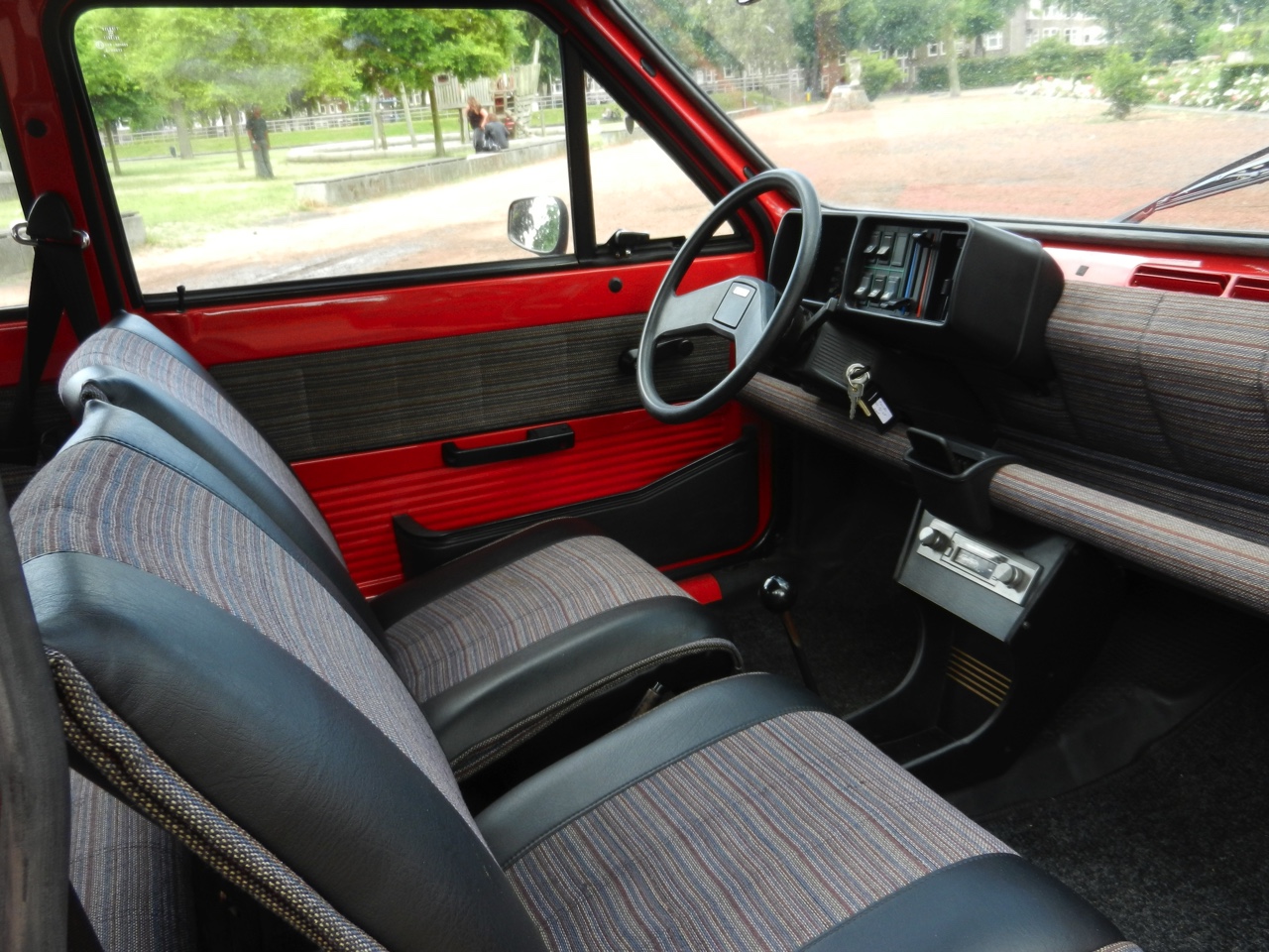 Autotest Fiat Panda 1.2 Edizione Cool met viercilinder. Anno 2016 te koop voor minder dan 10.000 euro. Net als de Panda 34 een betaalbare auto. De geschiedenis herhaalt zich.