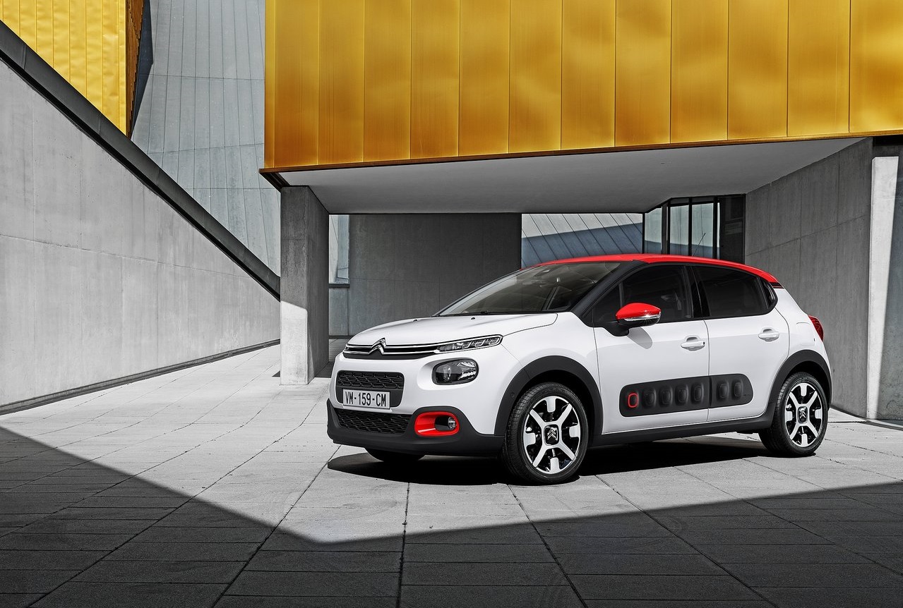 Citron gaat weer op de eigenzinnige toer. Na de C4 Cactus is ook de nieuwe Citron C3 daar een voorbeeld van. Is hij echt zo comfortabel als wordt beloofd? AutoVandaag deed een rijtest.