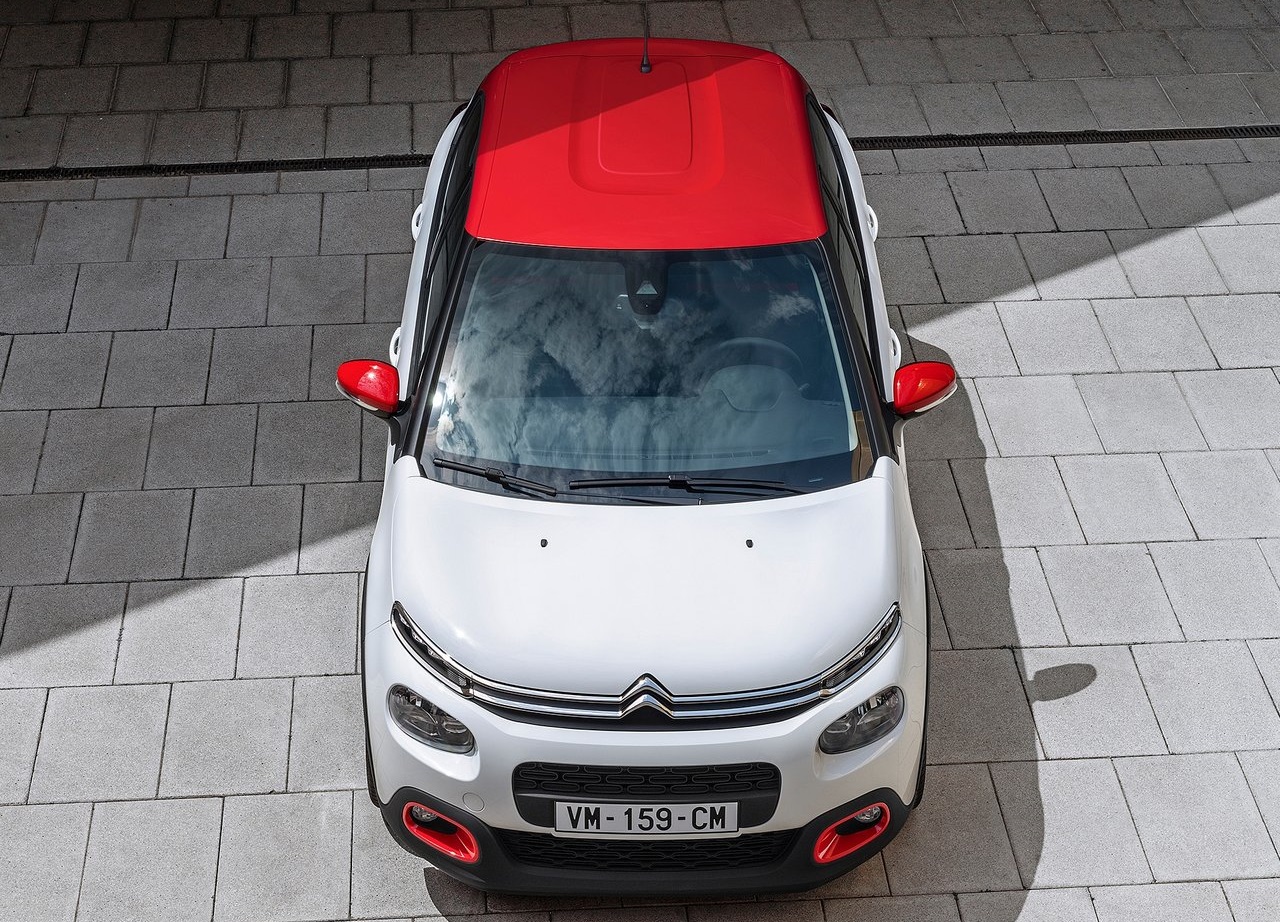 Citron gaat weer op de eigenzinnige toer. Na de C4 Cactus is ook de nieuwe Citron C3 daar een voorbeeld van. Is hij echt zo comfortabel als wordt beloofd? AutoVandaag deed een rijtest.