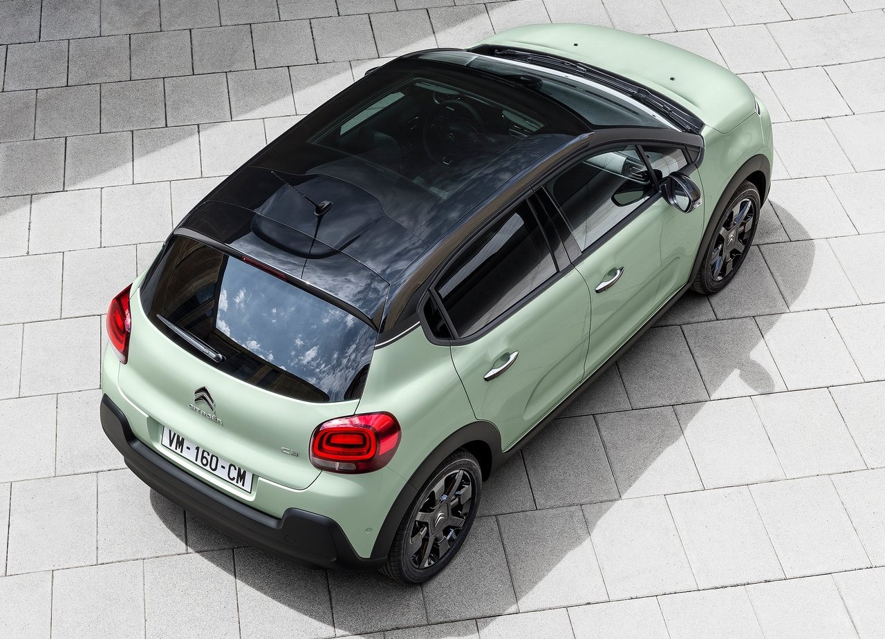 Citron gaat weer op de eigenzinnige toer. Na de C4 Cactus is ook de nieuwe Citron C3 daar een voorbeeld van. Is hij echt zo comfortabel als wordt beloofd? AutoVandaag deed een rijtest.
