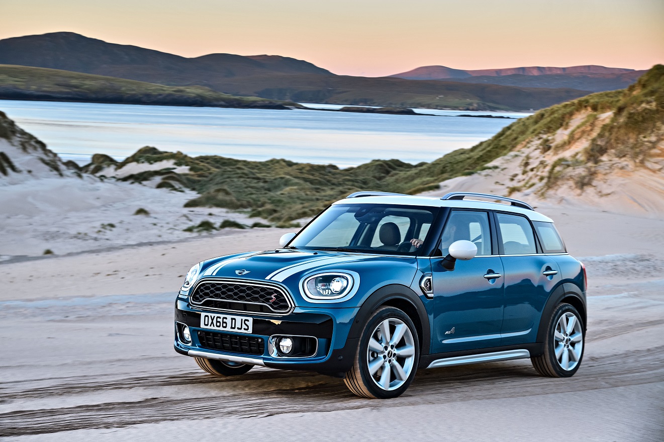 De nieuwe Mini Countryman werd gisteren gepresenteerd. Vandaag zetten we op een rijtje wat je echt over de auto moet of wilt weten.