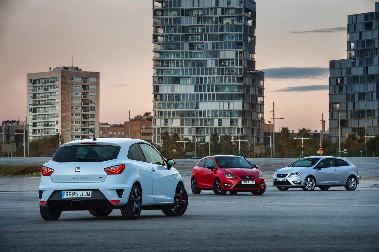 Seat maakt sportief rijplezier extra betaalbaar met de Seat Ibiza Cupra 1.8 TSI, die nu 22.450 euro kost inclusief zesbak en 192 pk.