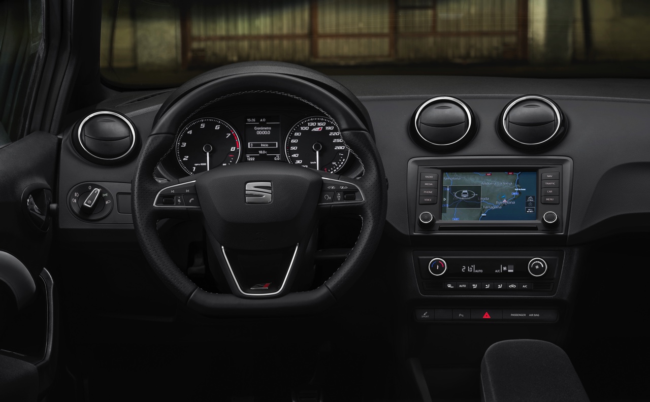 Seat maakt sportief rijplezier extra betaalbaar met de Seat Ibiza Cupra 1.8 TSI, die nu 22.450 euro kost inclusief zesbak en 192 pk.