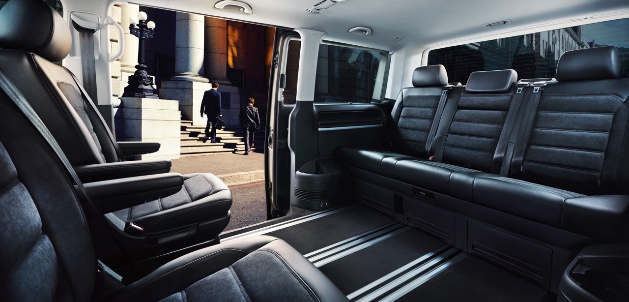 Introductie nieuwe Volkswagen Transporter en Multivan, de T6 generatie ziet het licht in Amsterdam met allerlei innovaties op gebied van comfort en veiligheid.