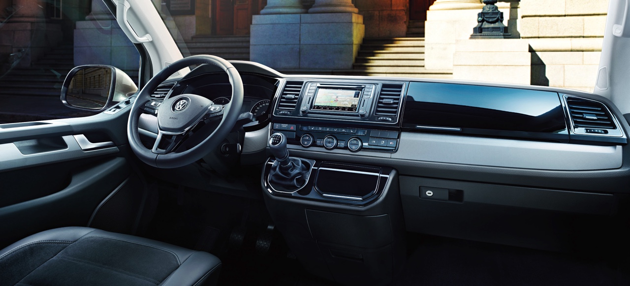 Introductie nieuwe Volkswagen Transporter en Multivan, de T6 generatie ziet het licht in Amsterdam met allerlei innovaties op gebied van comfort en veiligheid.