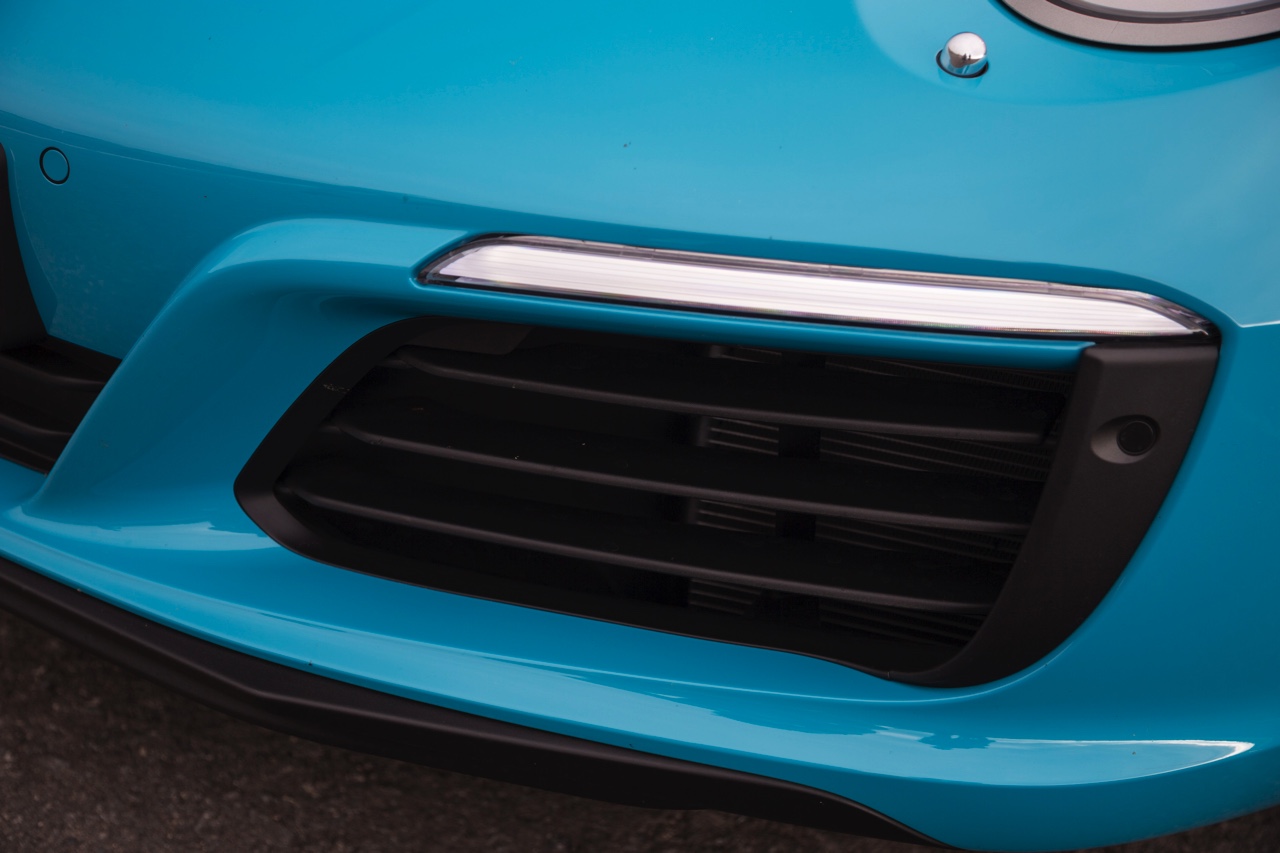 Autotest Porsche 911 Carrera S, de facelift van de 991-generatie is een feit. Verbeterde styling en een opgewaardeerd onderstel maken het icoon nog sterker.