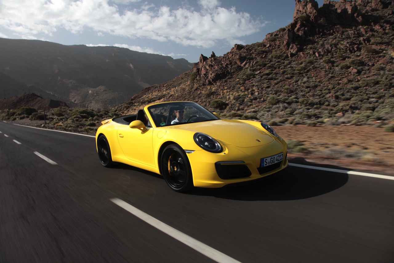 Autotest Porsche 911 Carrera S, de facelift van de 991-generatie is een feit. Verbeterde styling en een opgewaardeerd onderstel maken het icoon nog sterker.