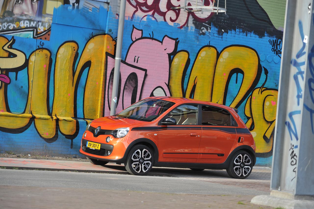 Renault heeft in het programma een lekker snelle uitvoering van de Twingo. Deze GT is onder handen genomen door Renault Sport en dat is altijd goed nieuws.