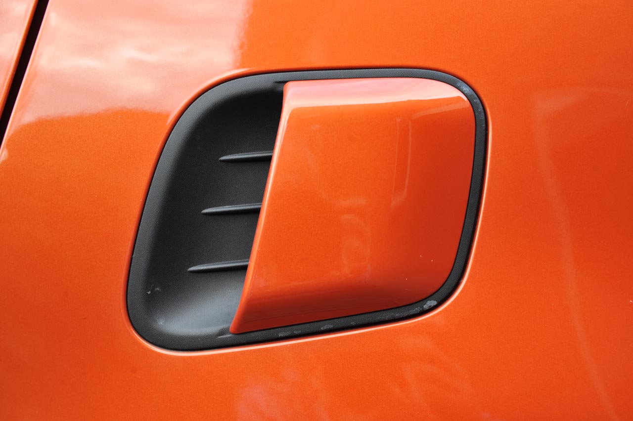 Renault heeft in het programma een lekker snelle uitvoering van de Twingo. Deze GT is onder handen genomen door Renault Sport en dat is altijd goed nieuws.