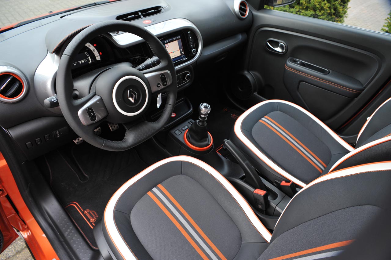 Renault heeft in het programma een lekker snelle uitvoering van de Twingo. Deze GT is onder handen genomen door Renault Sport en dat is altijd goed nieuws.