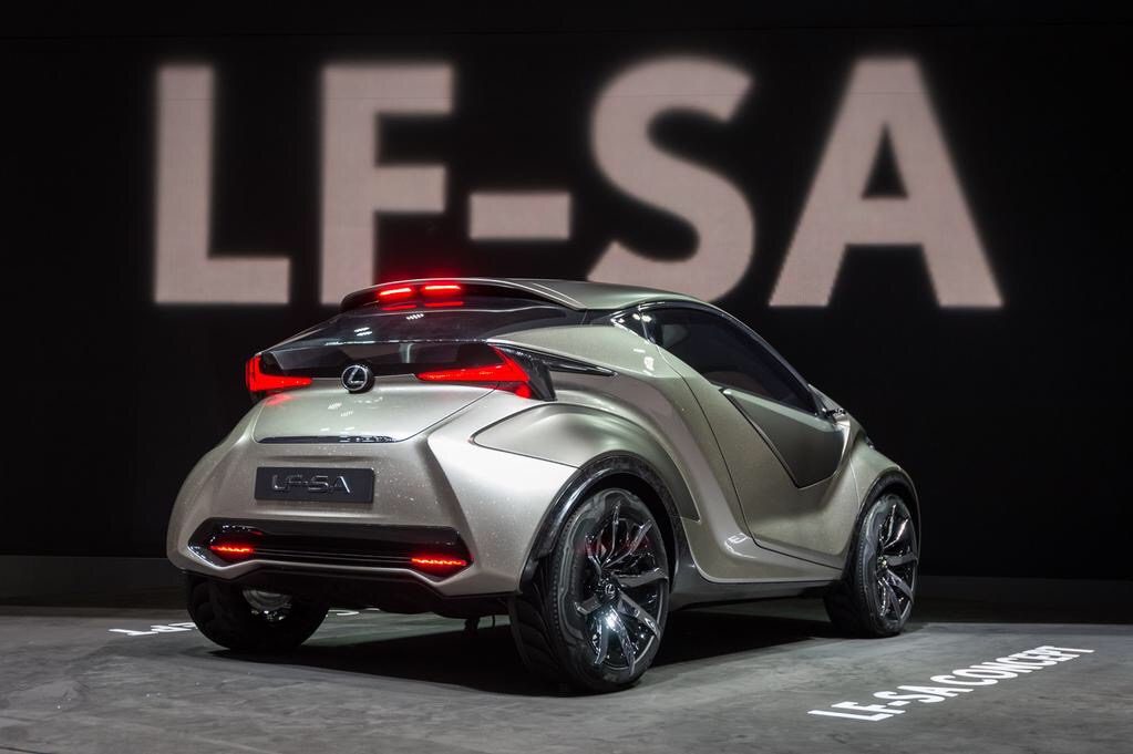 Lexus presenteert LF-SA Concetp als Future Small Adventurer en dus een voorbode van een compacte stadsauto. Het studiemodel staat op de Autosalon van Genve 2015.