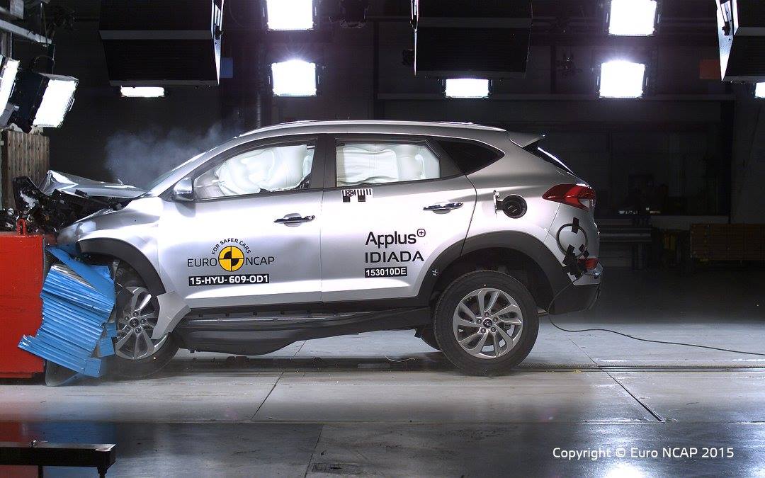 EuroNCAP voert crasthtest uit van Hyundai Tucson, Opel Karl en Mazda MX-5